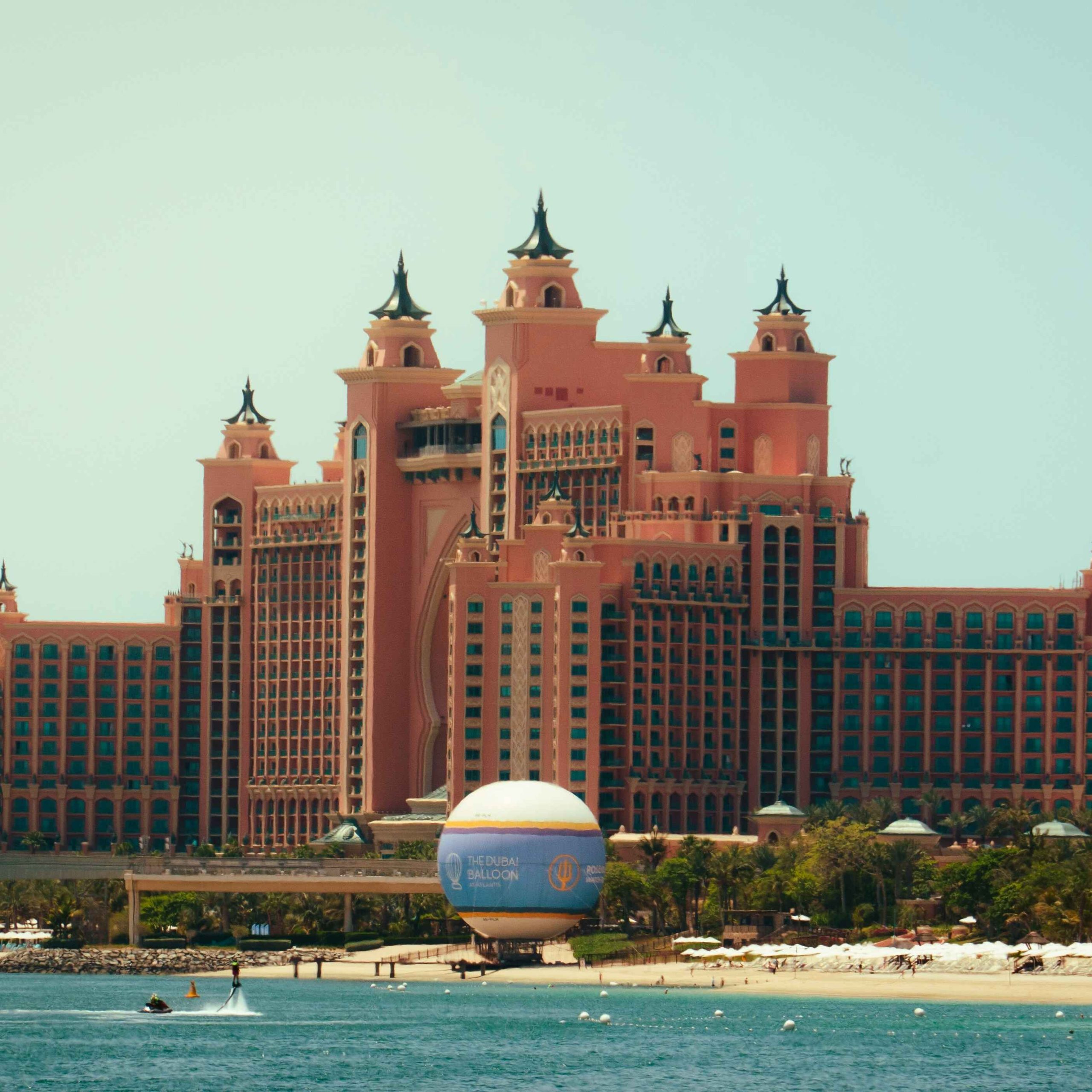 The Ultimate Guide to Renting a Luxury Villa on Palm Jumeirah