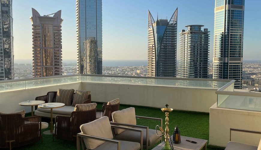 Holiday Home vs Hotel: Which Is Better for Your Dubai Stay?