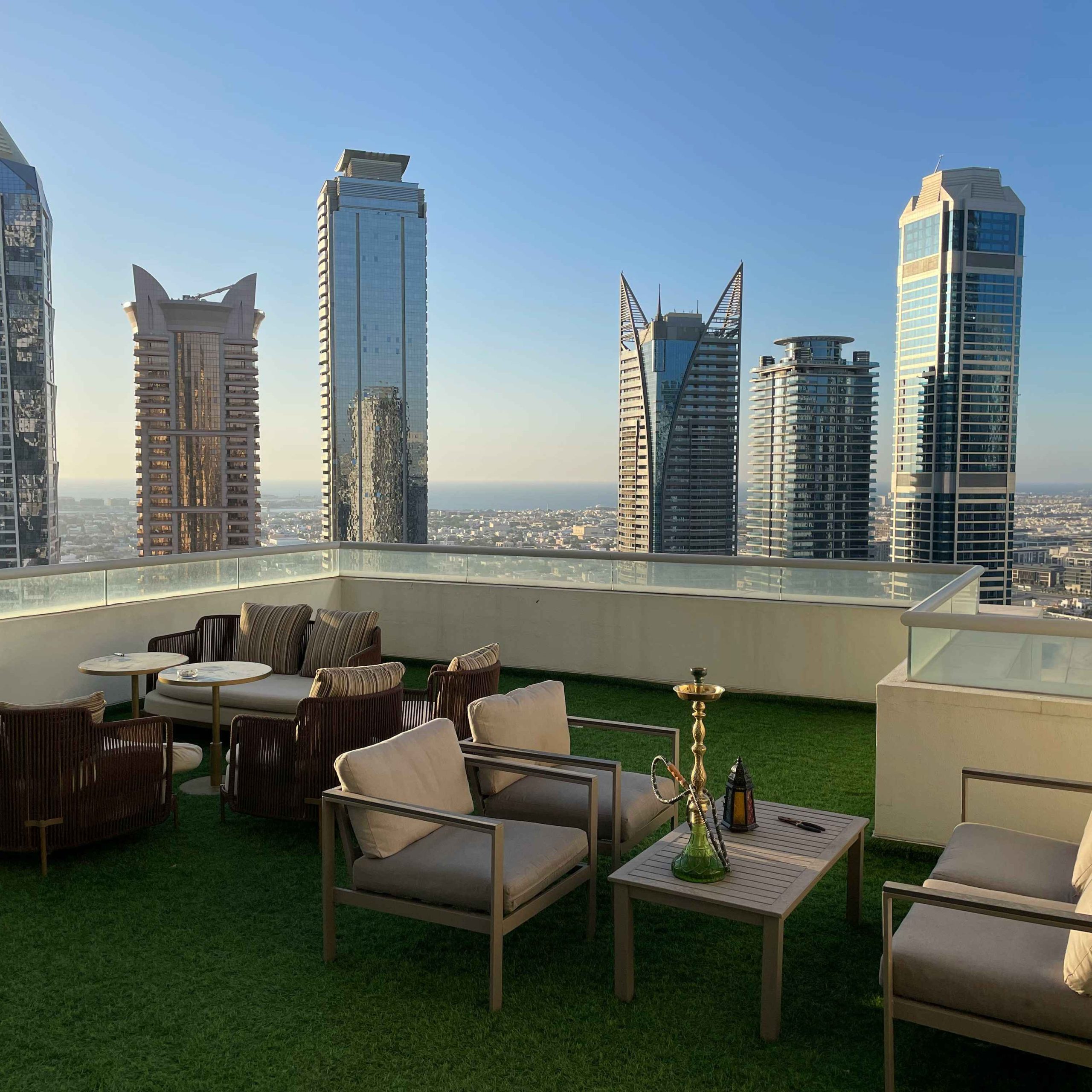 Holiday Home vs Hotel: Which Is Better for Your Dubai Stay?